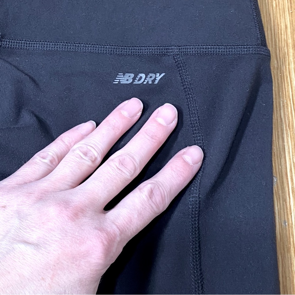 New Balance Sport Black White Stripe Mesh Panel High-Mid Waist Leggings S? - Picture 8 of 11